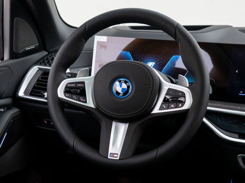 New 2026 BMW X5 xDrive50e w/ Executive Package image 12