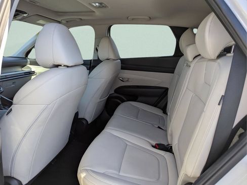 Certified 2025 Hyundai Tucson SEL AWD/4WD image 30
