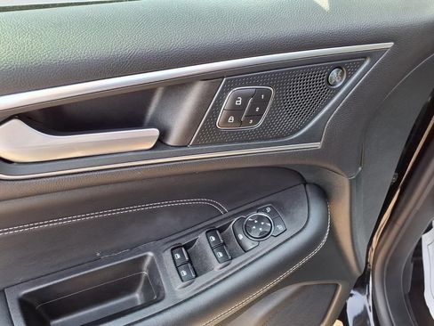 Used 2024 Ford Edge Titanium AWD/4WD image 24