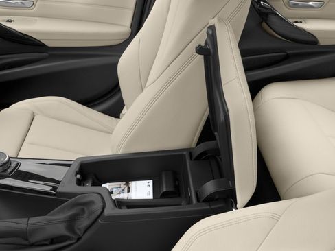 Used 2017 BMW 330e RWD image 15