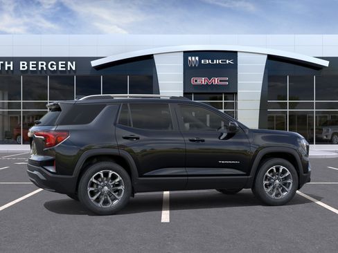 New 2026 GMC Terrain Elevation w/ Elevation Premium Package AWD/4WD image 5