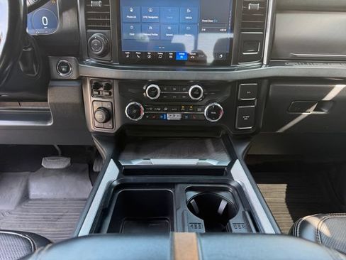Used 2024 Ford F350 Platinum AWD/4WD image 12