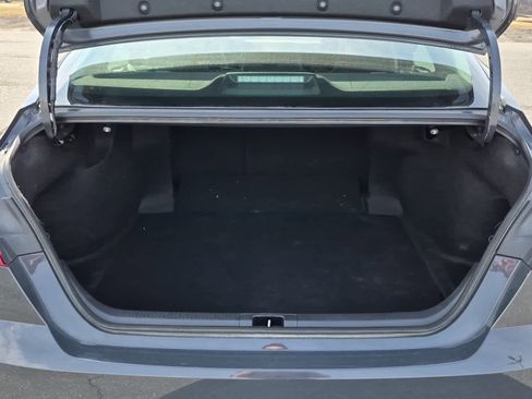 Used 2025 Toyota Camry LE image 22