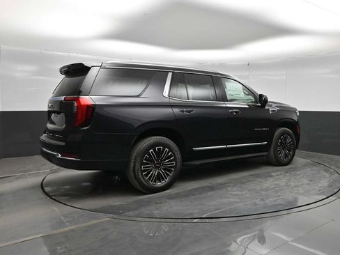 New 2026 GMC Yukon Elevation w/ Elevation Premium Package AWD/4WD image 8