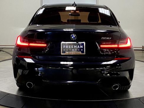 Used 2022 BMW 330i Sedan w/ M Sport Package RWD image 8