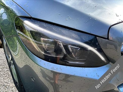 Used 2018 Mercedes-Benz C 300 4MATIC Sedan image 25