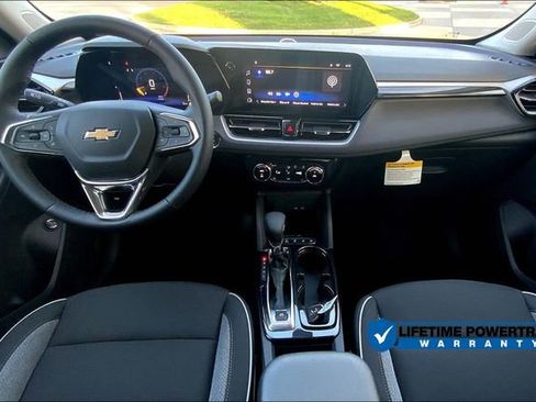 New 2026 Chevrolet TrailBlazer LT w/ Convenience Package FWD image 6
