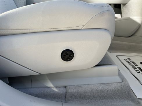 Certified 2023 Mercedes-Benz EQE 350+ 4MATIC SUV image 27