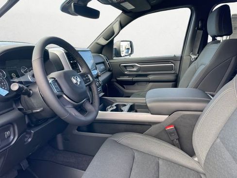 New 2026 RAM 1500 Big Horn AWD/4WD image 9