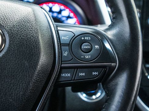 Used 2023 Toyota Camry XSE image 19