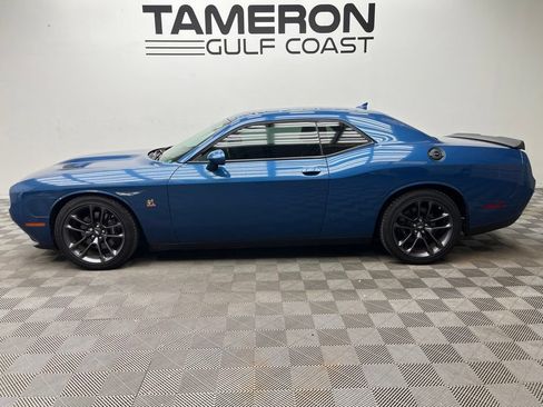 Used 2021 Dodge Challenger R/T Scat Pack RWD image 2