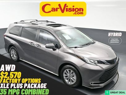 Used 2022 Toyota Sienna XLE w/ XLE Plus Package