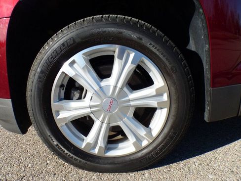 Used 2017 GMC Terrain SLE AWD/4WD image 8