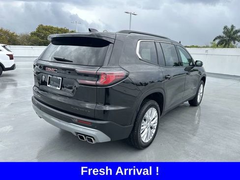 Used 2024 GMC Acadia Elevation image 34