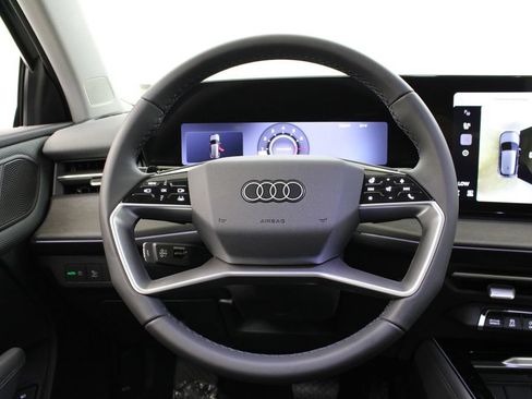 New 2026 Audi Q3 quattro 2.0T AWD/4WD image 24