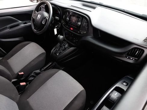 Used 2020 RAM ProMaster City Tradesman image 15