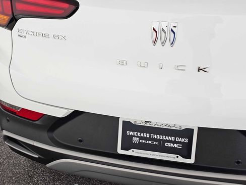 Used 2024 Buick Encore GX Preferred image 13