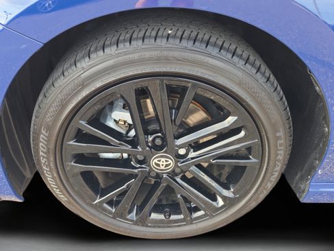 Used 2026 Toyota Camry SE FWD image 19