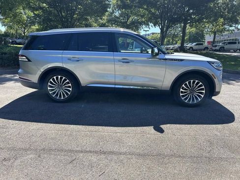 Used 2020 Lincoln Aviator Reserve w/ Equipment Group 201A AWD/4WD image 8