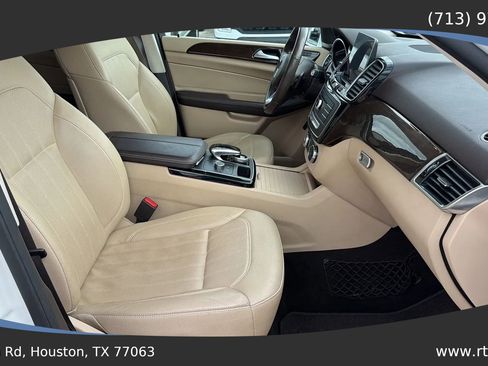 Used 2018 Mercedes-Benz GLE 350 image 34