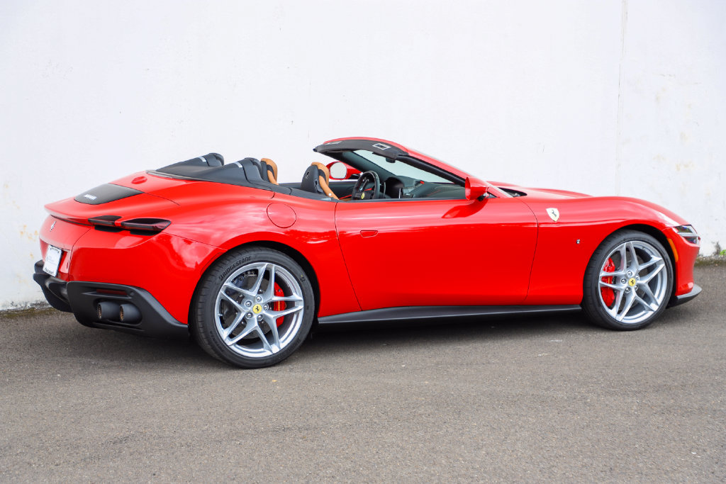 Certified 2026 Ferrari Roma Spider RWD image 5