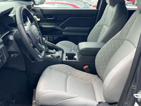 New 2025 Toyota Tacoma SR5 image 7
