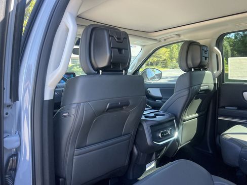 New 2027 Ford Expedition Max Active AWD/4WD image 17
