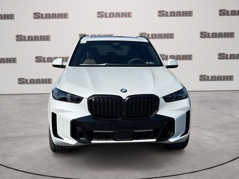 New 2026 BMW X5 xDrive40i w/ M Sport Package AWD/4WD image 8