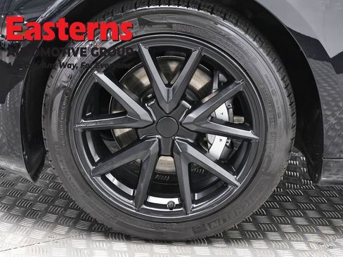 Used 2023 Tesla Model 3 Standard Range image 29