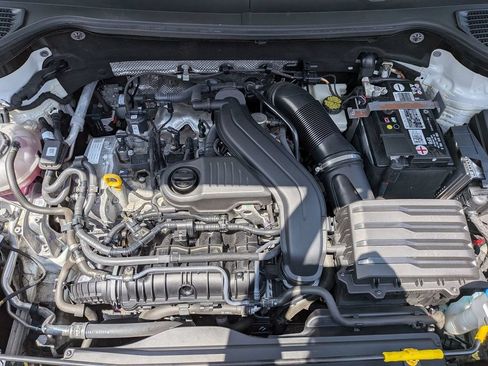 Used 2022 Volkswagen Taos S AWD/4WD image 34