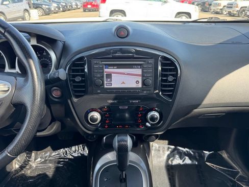 Used 2014 Nissan Juke SL AWD/4WD image 2