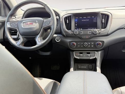 Used 2024 GMC Terrain AT4 w/ Tech Package AWD/4WD image 10