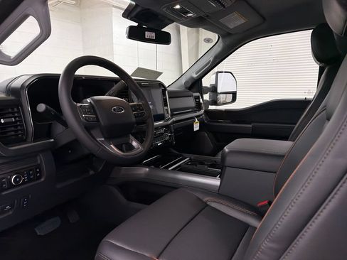 New 2026 Ford F250 Lariat w/ Chrome Package AWD/4WD image 6