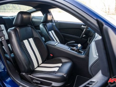 Used 2010 Ford Mustang Shelby GT500 RWD image 71