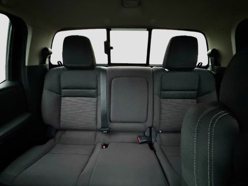 Used 2024 Nissan Frontier SV w/ SV Convenience Package image 23