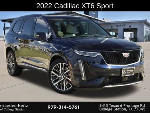 Used 2022 Cadillac XT6 Sport w/ Technology Package image 1