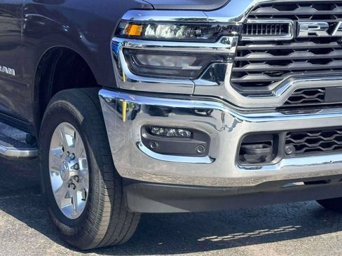 Used 2026 RAM 2500 Big Horn AWD/4WD image 5