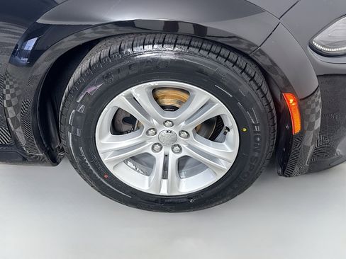 Used 2020 Dodge Charger R/T w/ Plus Group image 32