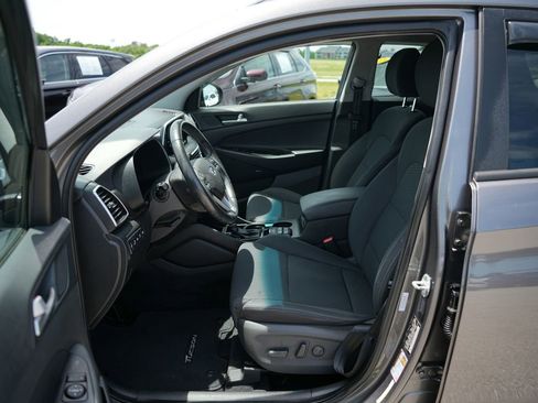 Used 2020 Hyundai Tucson Sport FWD image 13