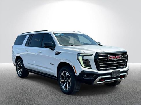 Used 2026 GMC Yukon XL AT4 Ultimate AWD/4WD image 6