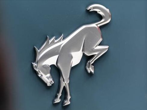 Used 2023 Ford Bronco Outer Banks image 12