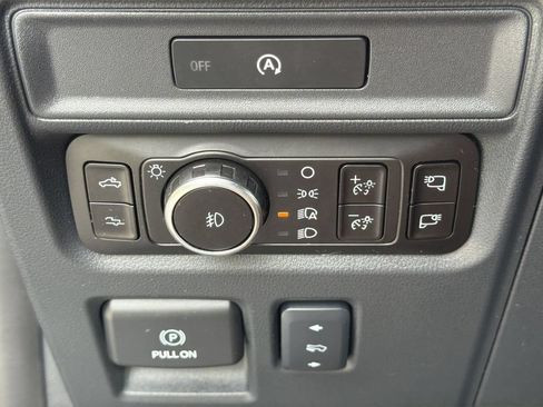 Used 2025 Ford F150 Raptor AWD/4WD image 21
