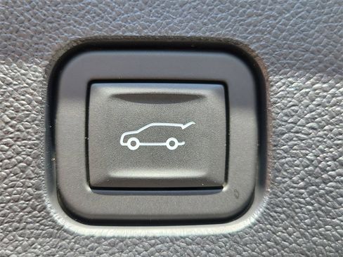 New 2025 Buick Enclave Sport Touring w/ Power Package image 12