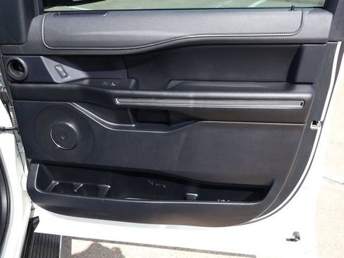 Certified 2021 Ford Expedition XLT RWD image 21