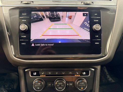 Used 2021 Volkswagen Tiguan S FWD image 42