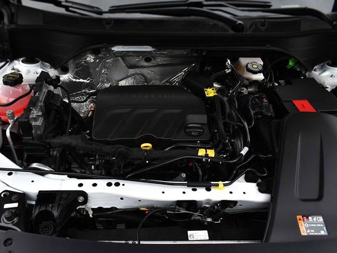 New 2026 Chevrolet Trax RS w/ Driver Confidence Package image 24