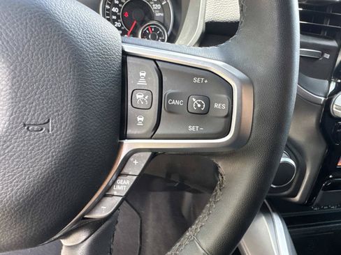 Used 2025 RAM 1500 Big Horn AWD/4WD image 27