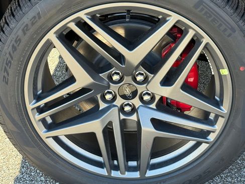 New 2026 Ford Explorer ST-Line w/ ST-Line Street Pack image 13