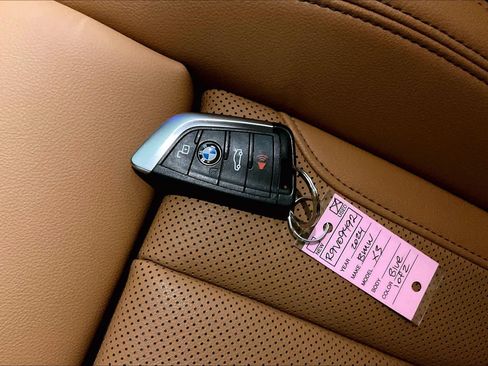 Used 2024 BMW X3 xDrive30i w/ Premium Package image 13