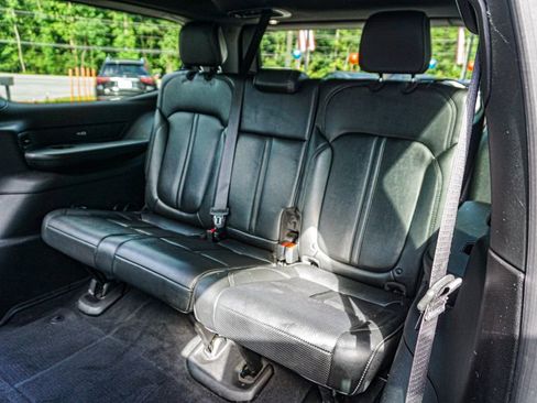 Used 2023 Jeep Wagoneer Series II image 18